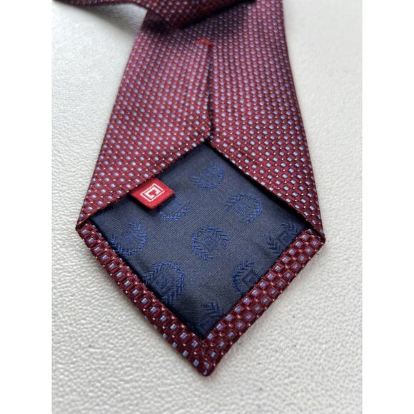 Chaps Red and Blue Geometric Pattern 100% Silk Handmade Designer Tie - Picture 6 of 7